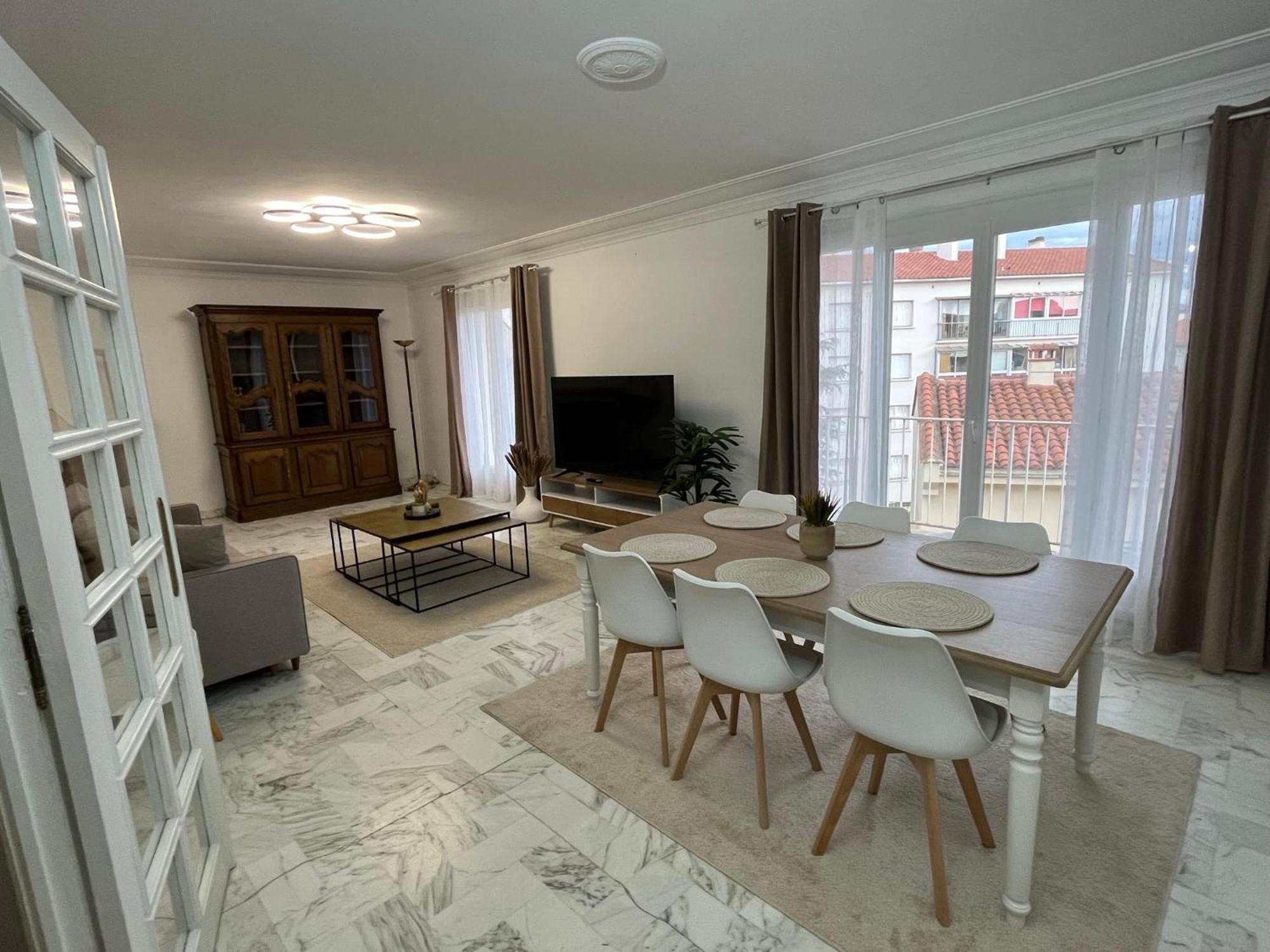Bel Appartement A ペルピニャン エクステリア 写真